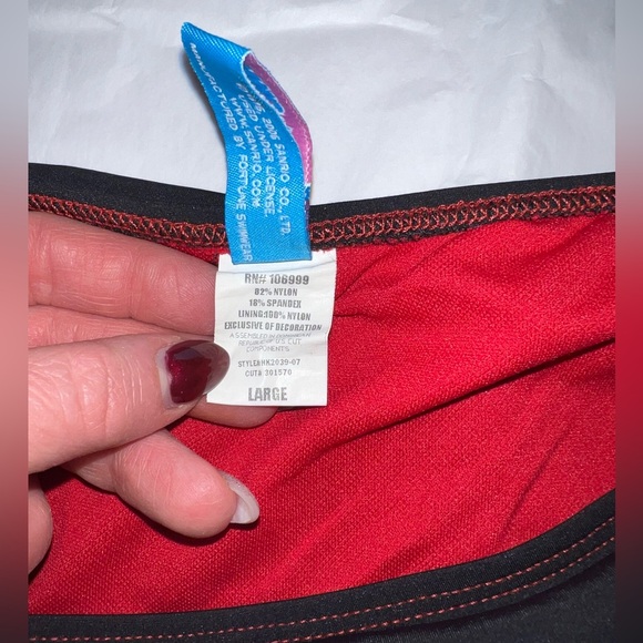 Adorable Hello Kitty string bikini. Exc condition. XL top, L bottoms. Black/red. - Picture 7 of 8